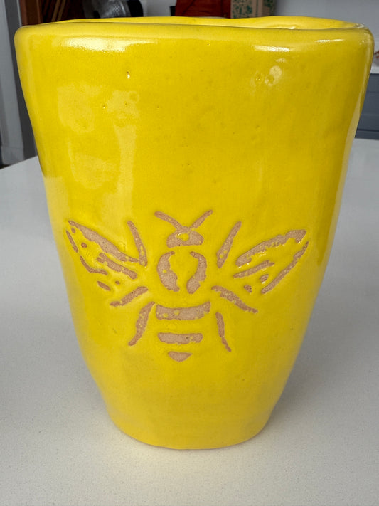 Large vase - yellow